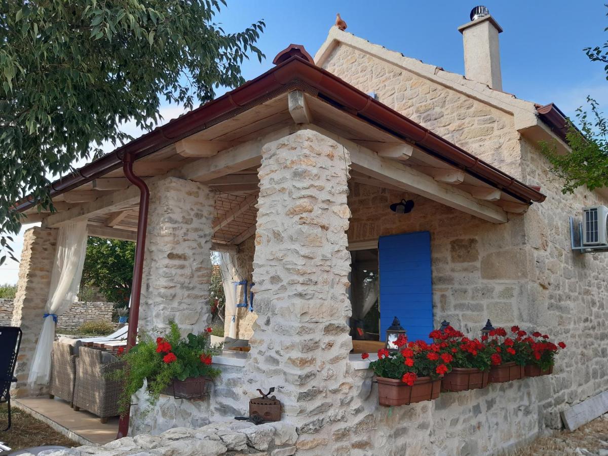 Holiday Home Toma Puljane Exterior foto