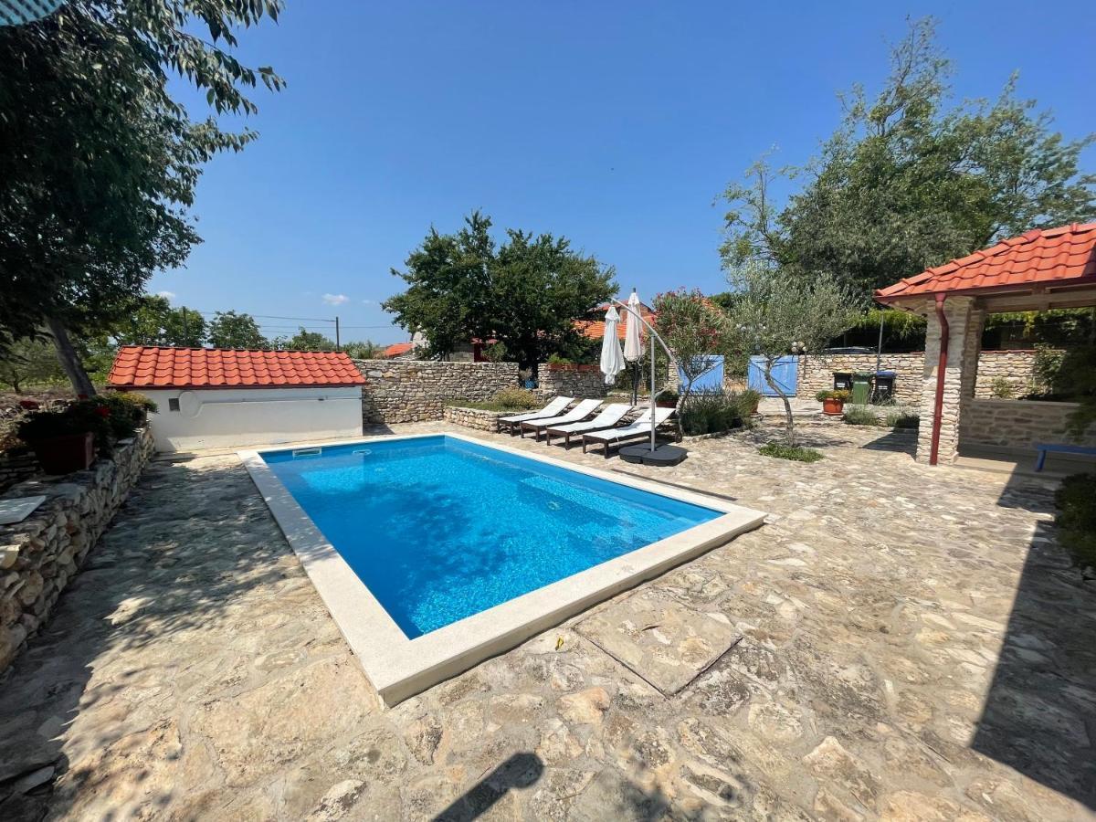 Holiday Home Toma Puljane Exterior foto